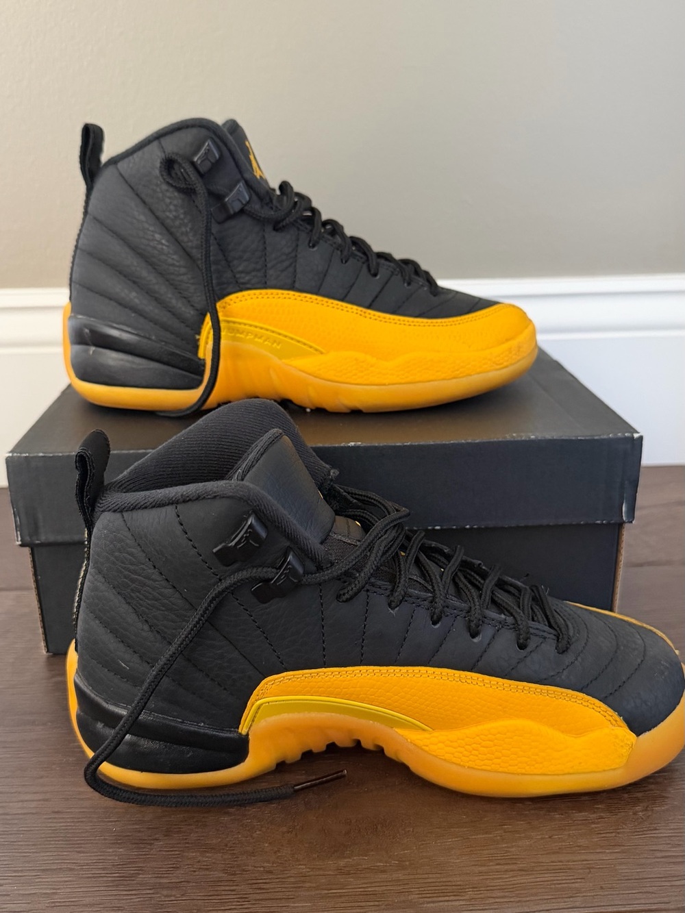Jordan Kids Black and Yellow Retro Sneakers
